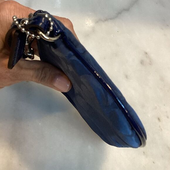 Coach Signature Logo Medallion Wristlet Clutch - Picture 9 of 13